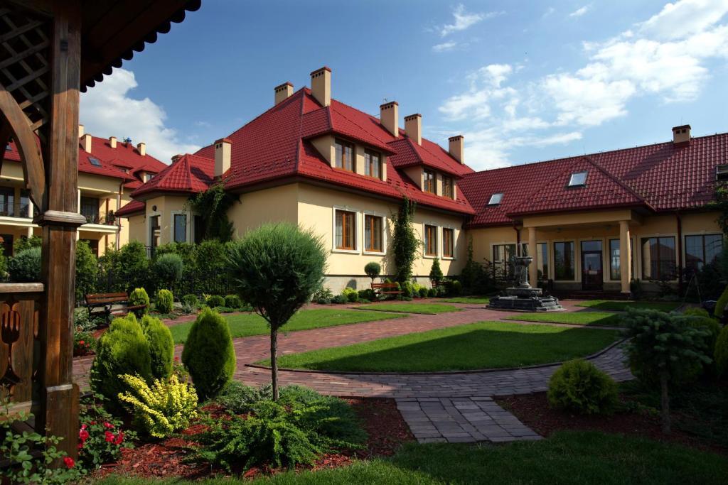 Hotel Wellness&Spa Nowy Dwór Rzeszów Exterior foto